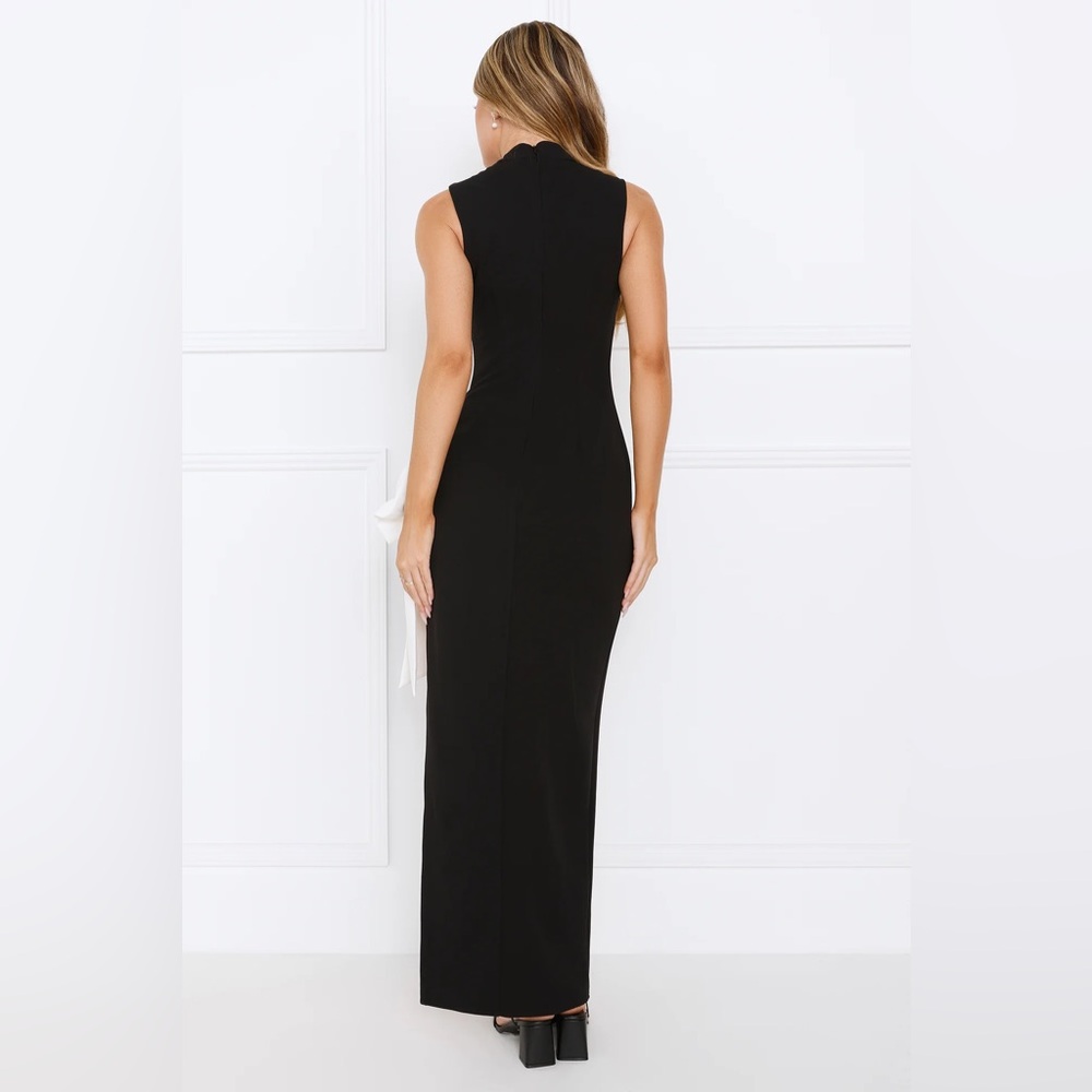 Hello Molly RUNWAY RENDEZVOUS MAXI DRESS - XS - Picture 3 of 6